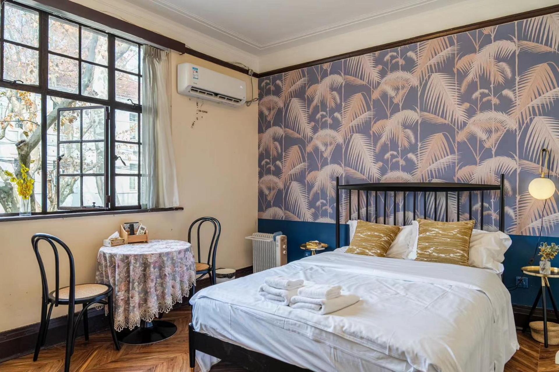 Shanghai Century Old House Downtown B&B Bagian luar foto