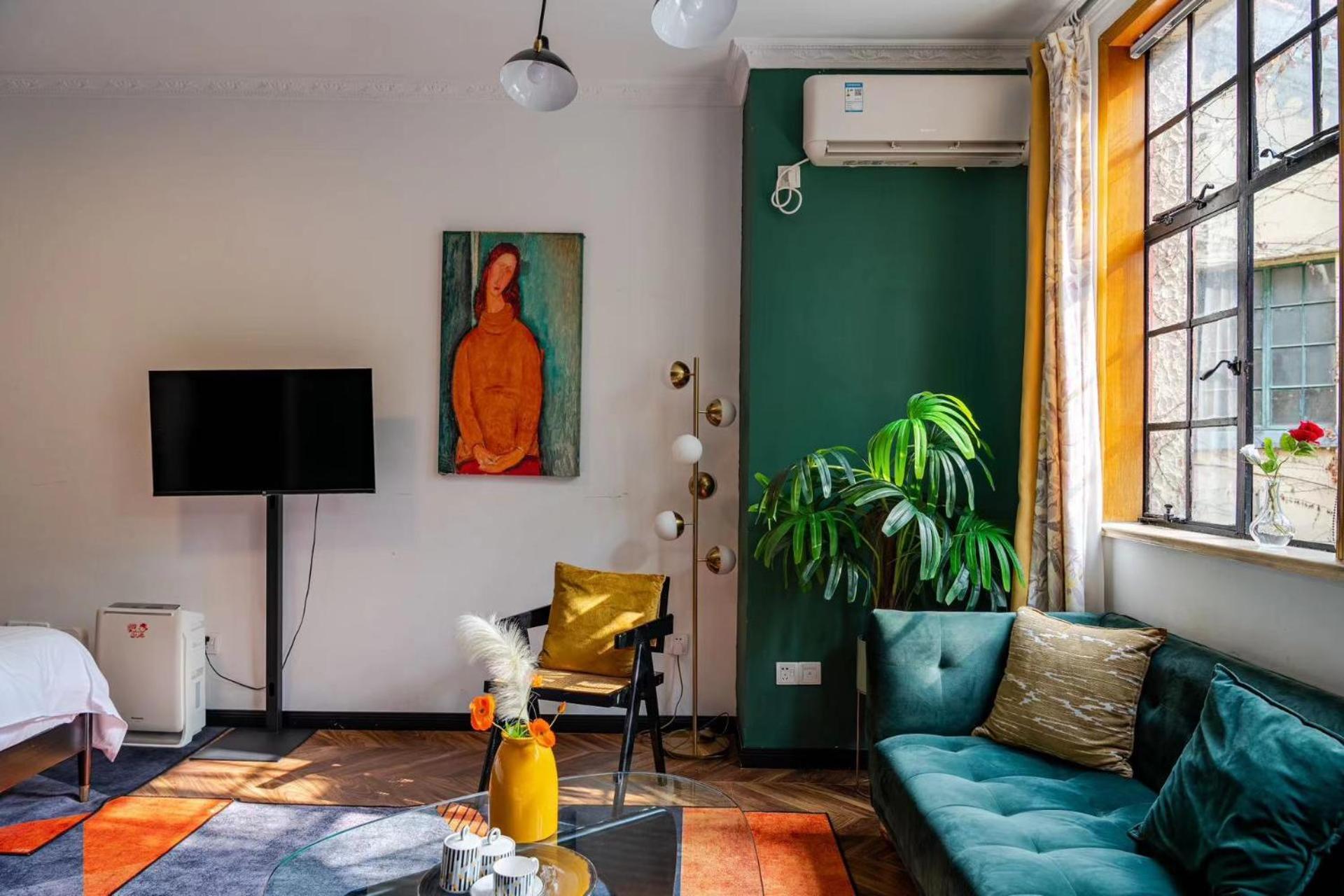 Shanghai Century Old House Downtown B&B Bagian luar foto